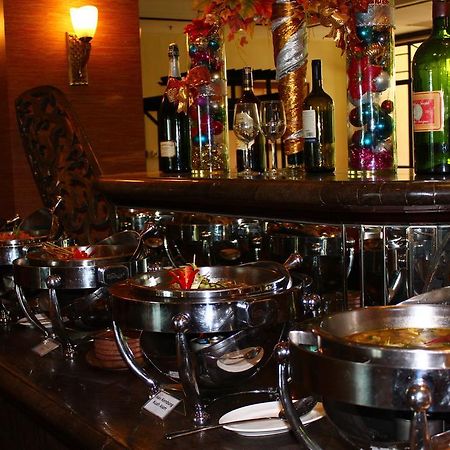 Le Grandeur Hotel Balikpapan エクステリア 写真