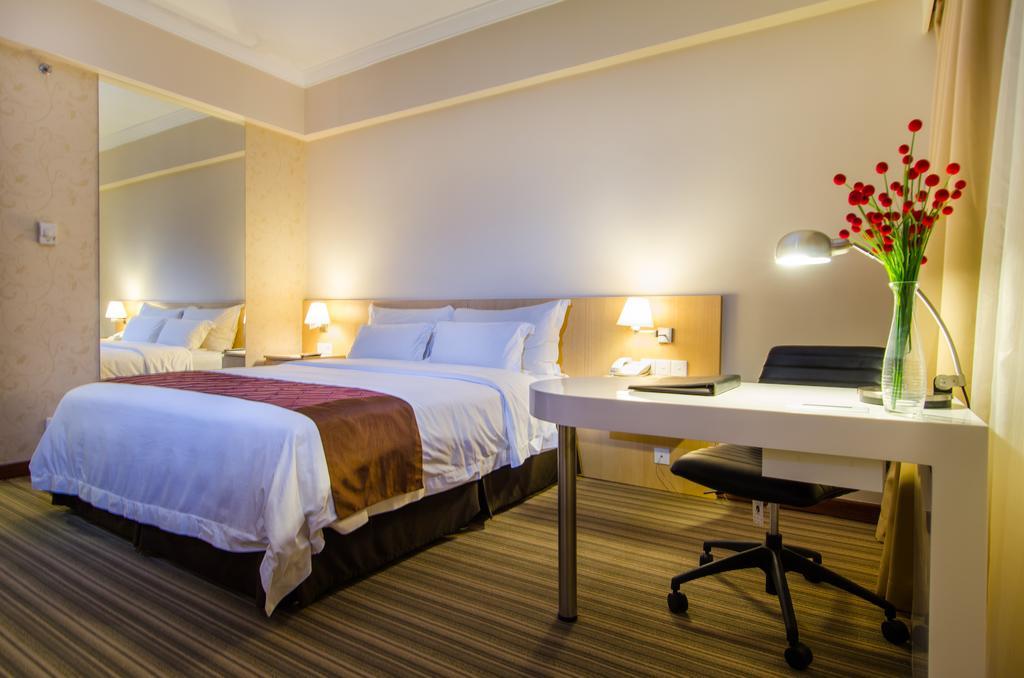 Le Grandeur Hotel Balikpapan 部屋 写真