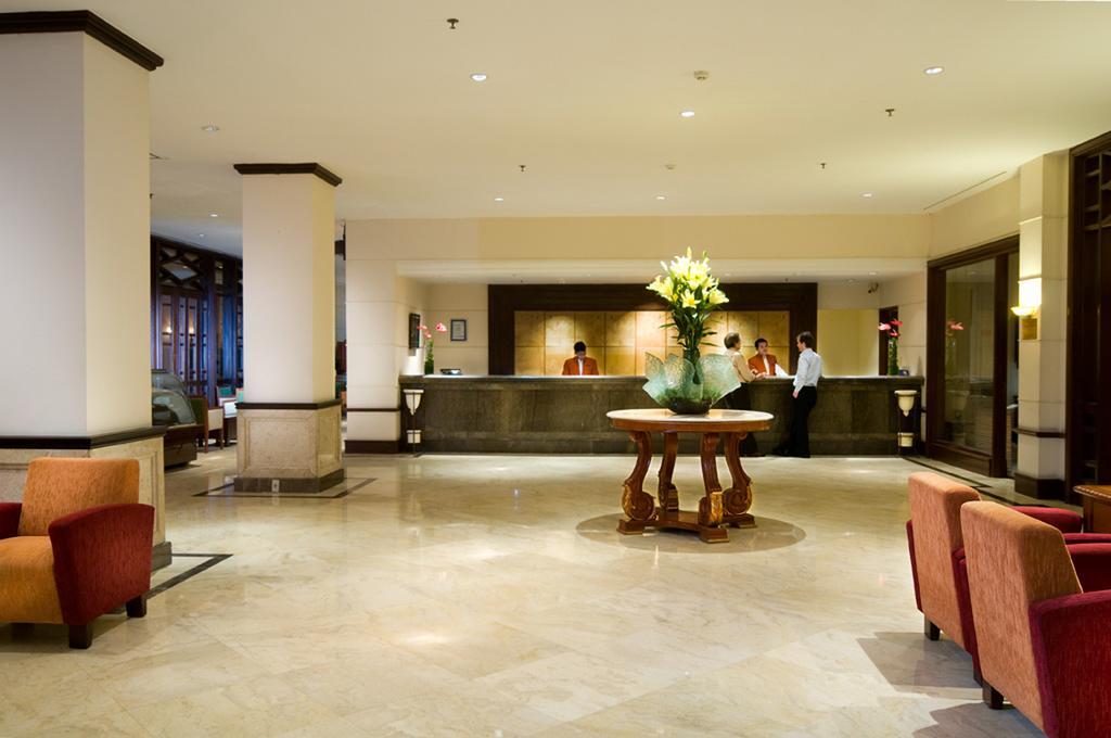 Le Grandeur Hotel Balikpapan エクステリア 写真