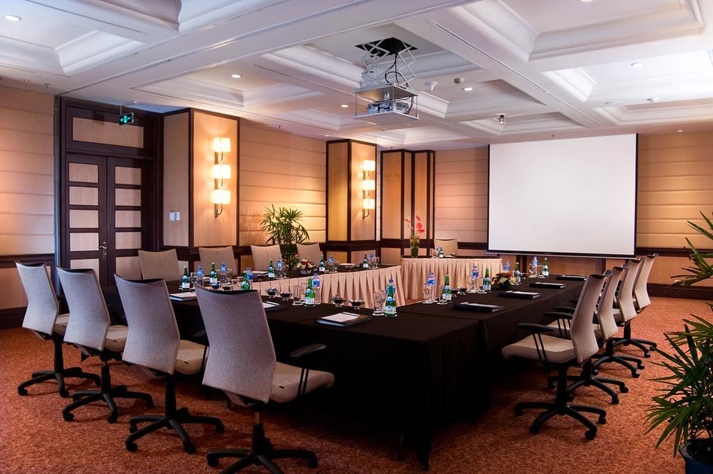Le Grandeur Hotel Balikpapan エクステリア 写真