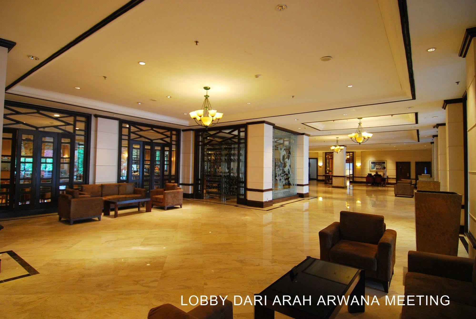 Le Grandeur Hotel Balikpapan エクステリア 写真